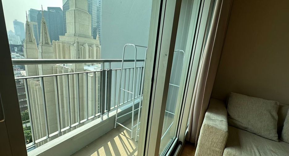 For rent 1 bed condo in Watthana, Bangkok