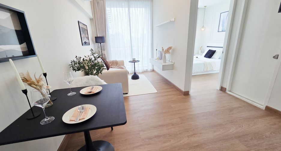 For sale 1 bed condo in Bang Kapi, Bangkok