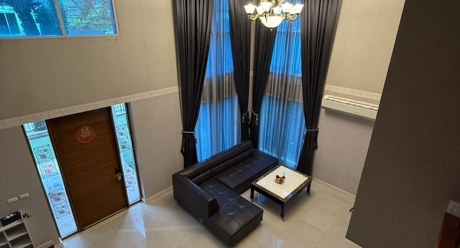 For sale そして for rent 4 ベッドルーム house in Don Mueang, Bangkok