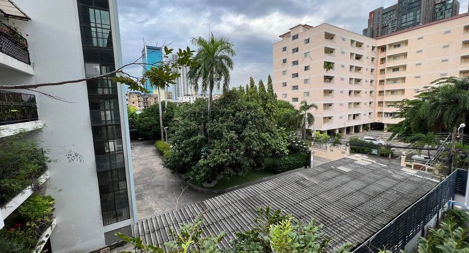 Wohnung zur Miete mit 1 Zimmer in Watthana, Bangkok