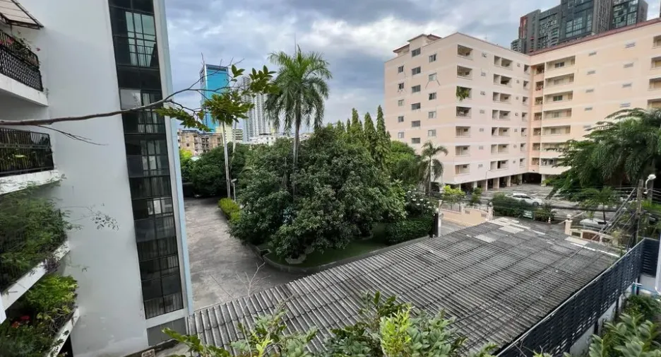 For rent 1 Beds condo in Watthana, Bangkok
