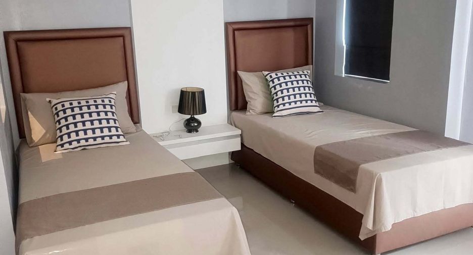 For rent 3 bedrooms townhouse in Bang Lamung, Chonburi
