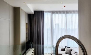 À vendre et à louer 2 chambres condo à Bang Rak, Bangkok