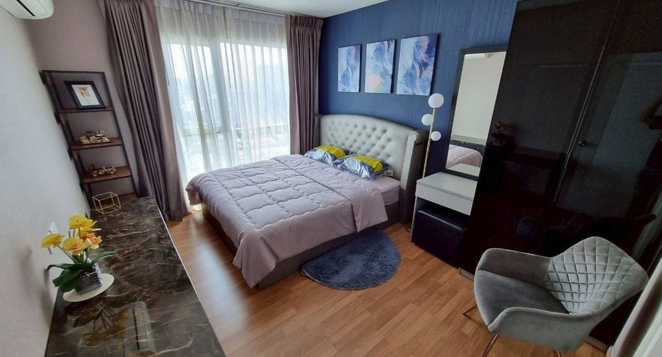 For sale and for rent 3 bedrooms condo in Yan Nawa, Bangkok