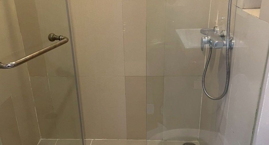 For sale 1 bed condo in Khlong San, Bangkok