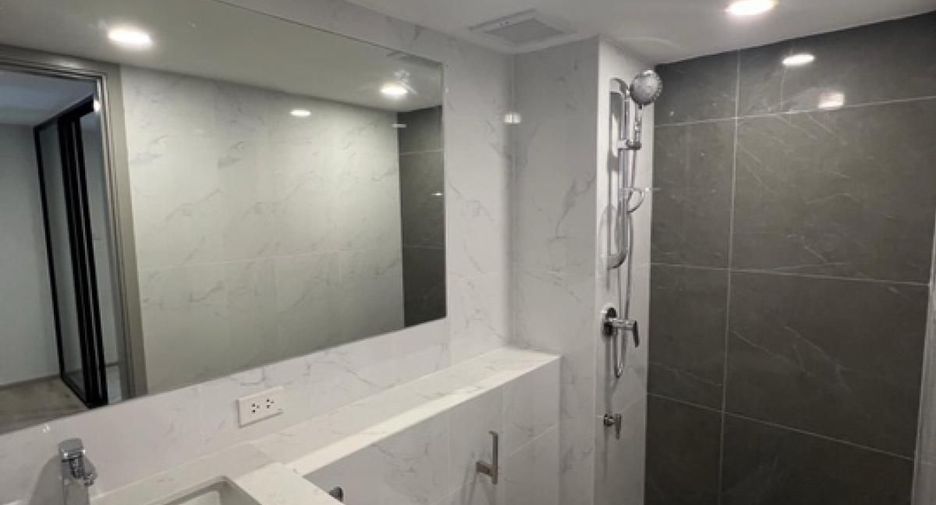 For rent 1 bed condo in Bang Phlat, Bangkok