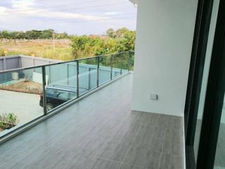 Villa zum Kauf und zur Miete mit 4 Zimmer in Bang Lamung, Chonburi