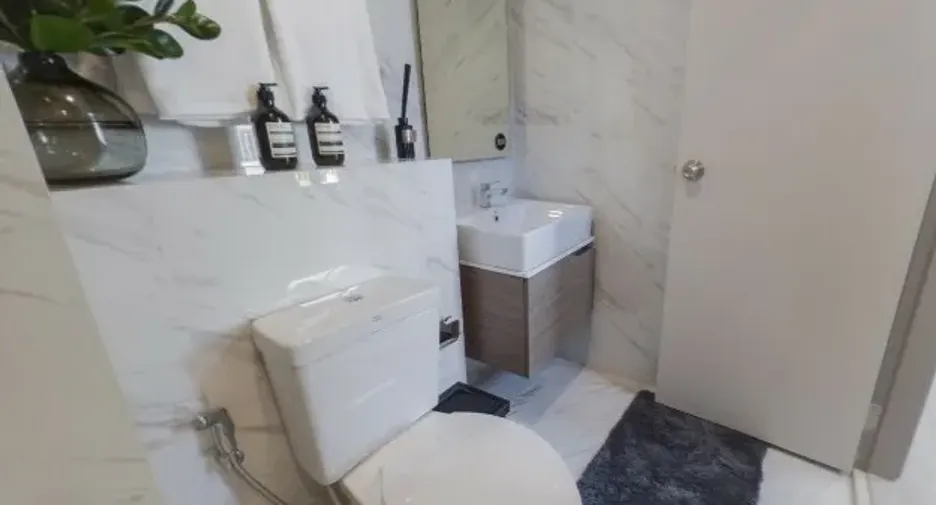 For sale 2 bedrooms condo in Bang Na, Bangkok
