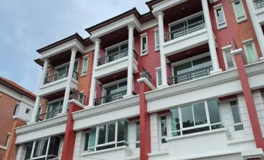 Продажа и аренда 12 спальни таунхаус в Ян Наща, Бангкок