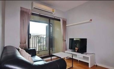 Condo en alquiler de 1 habitaciones en Khlong Toei, Bangkok