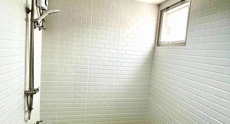 Reihenhaus zur Miete mit 3 Zimmer in Suan Luang, Bangkok