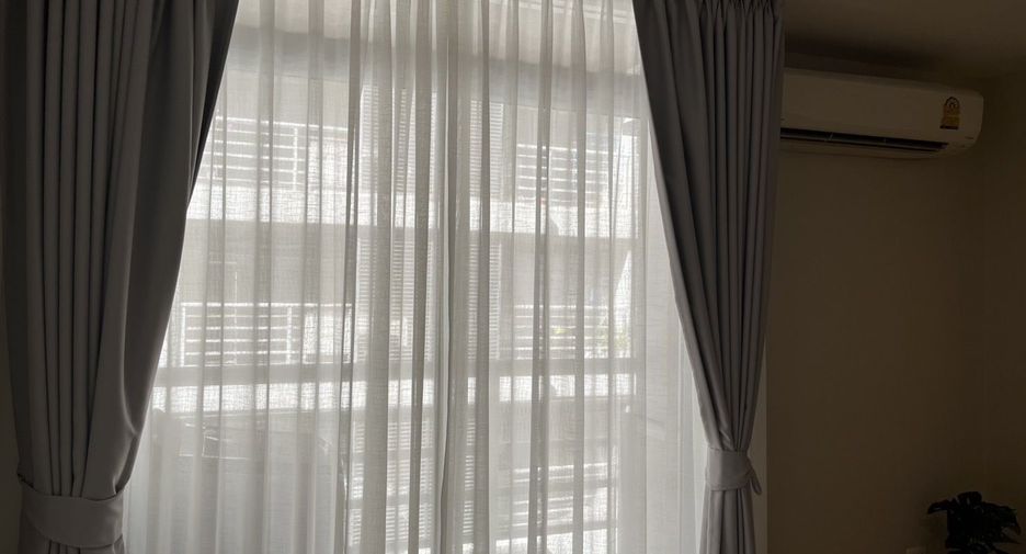 For sale 1 bed condo in Phra Khanong, Bangkok