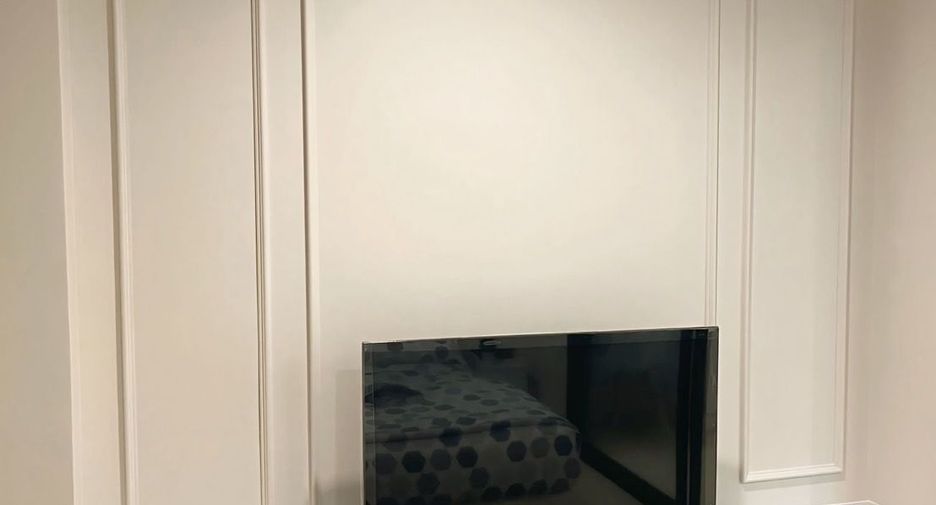 For sale 1 bed condo in Phra Khanong, Bangkok