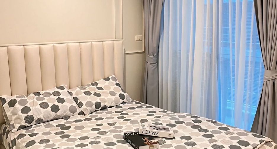 For sale 1 bed condo in Phra Khanong, Bangkok