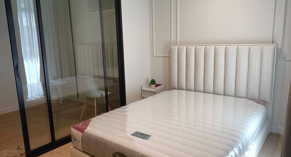 For sale 1 bed condo in Phra Khanong, Bangkok