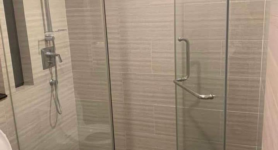 For rent 1 bed condo in Pathum Wan, Bangkok
