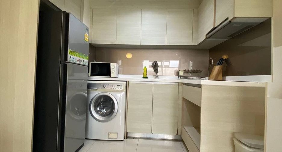 Wohnung zur Miete mit 2 Zimmer in Watthana, Bangkok