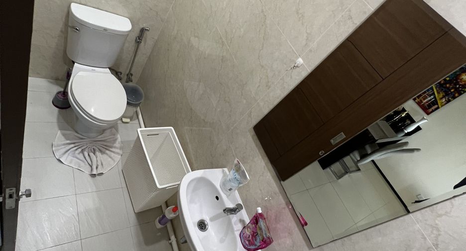 For sale and for rent 2 bedrooms apartment in Mueang Phuket, Phuket