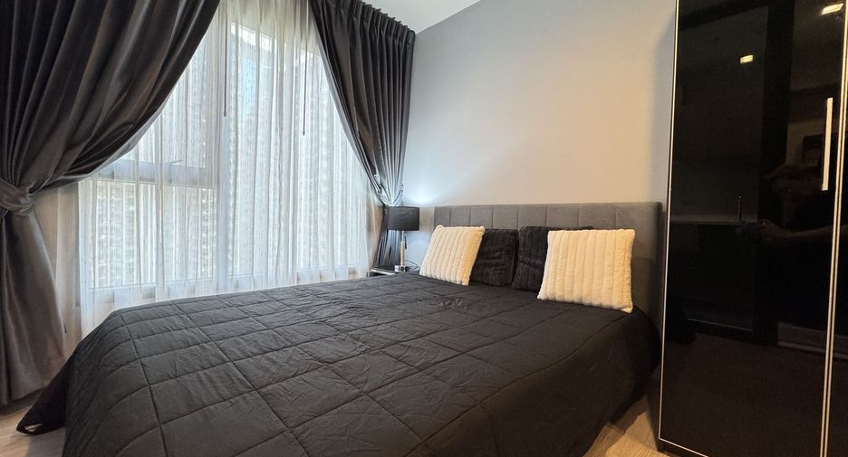 For rent studio condo in Huai Khwang, Bangkok