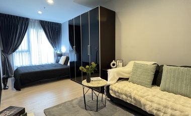 Wohnung zur Miete mit Studio in Huai Khwang, Bangkok