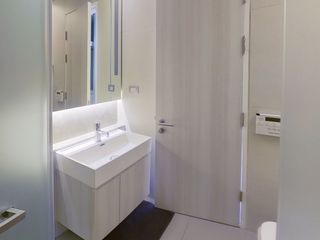 Condo en alquiler de 2 habitaciones en Khlong Toei, Bangkok