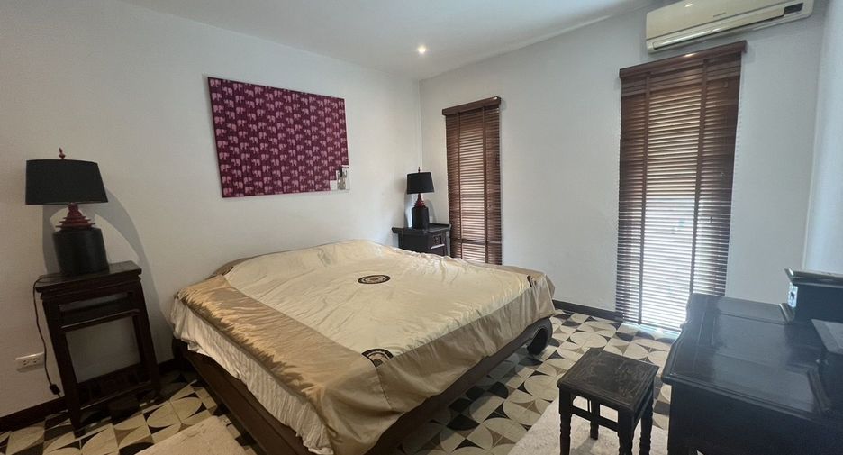 For sale 3 bedrooms villa in Bang Lamung, Chonburi