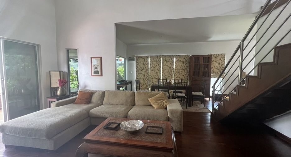 For sale 3 bedrooms villa in Bang Lamung, Chonburi