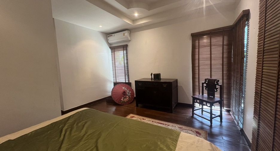 For sale 3 bedrooms villa in Bang Lamung, Chonburi