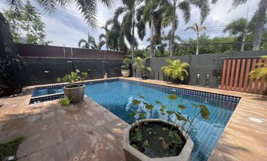 Villa zum Kauf mit 3 Zimmer in Bang Lamung, Chonburi