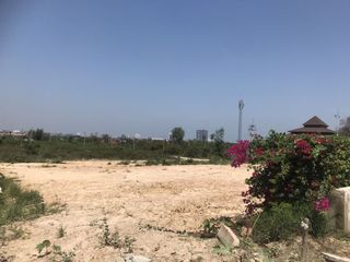 出售 土地 在 华欣, 班武里府