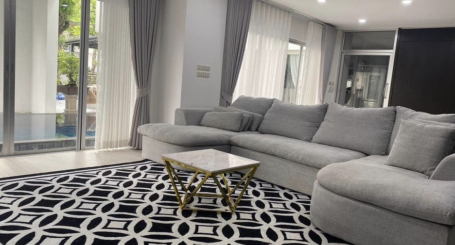 Haus zur Miete mit 5 Zimmer in Suan Luang, Bangkok