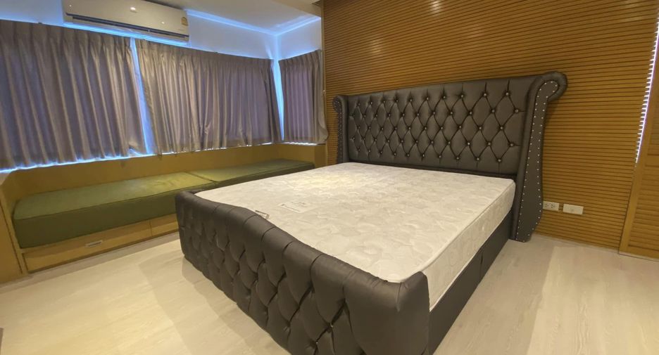 Haus zur Miete mit 5 Zimmer in Suan Luang, Bangkok