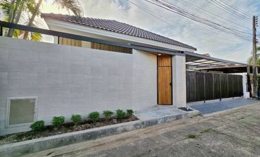 Haus zum Kauf mit 4 Zimmer in Mueang Phuket, Phuket