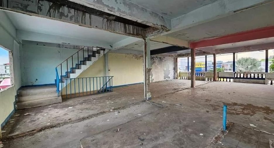 For rent retail Space in Bang Lamung, Chonburi