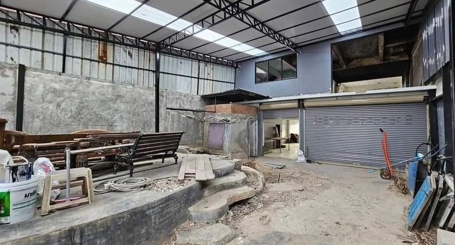 For rent retail Space in Bang Lamung, Chonburi