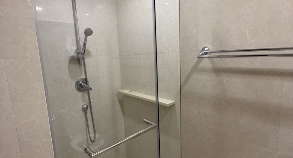 Wohnung zur Miete mit 2 Zimmer in Watthana, Bangkok