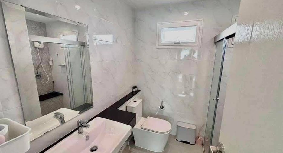 Haus zum Kauf mit 4 Zimmer in Bang Sao Thong, Samut Prakan