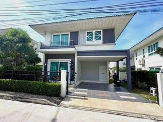 出售 4 卧室 独立屋 在 Bang Sao Thong, Samut Prakan