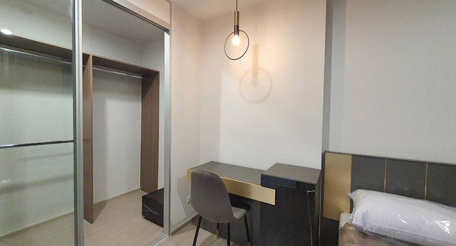 À louer 2 chambres condo à Bang Phlat, Bangkok