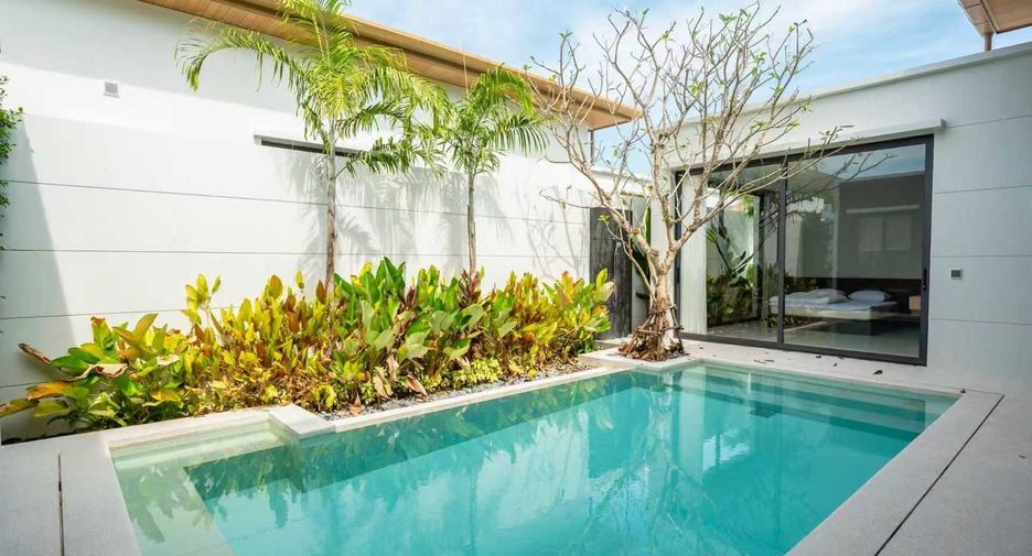 For rent 3 bedrooms villa in Mueang Phuket, Phuket