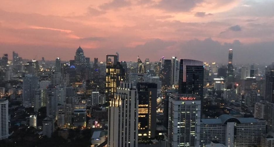 For rent 1 bed condo in Khlong Toei, Bangkok