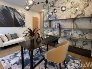 Casa en alquiler de 4 habitaciones en Bang Na, Bangkok