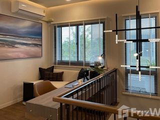 Casa en alquiler de 4 habitaciones en Bang Na, Bangkok