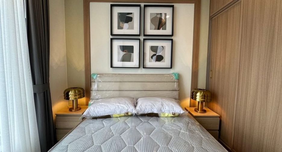For rent 2 bedrooms condo in Khlong Toei, Bangkok