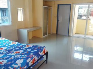 Local comercial en venta de 9 habitaciones en Bang Lamung, Chonburi