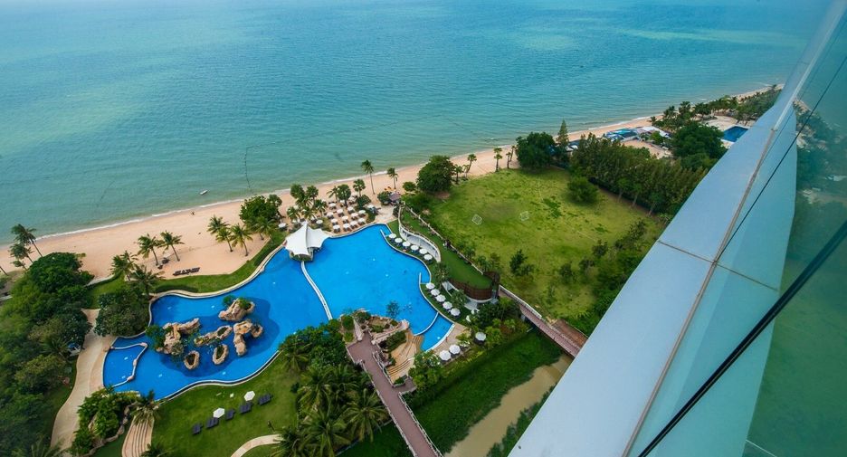For rent 3 bedrooms condo in Sattahip, Chonburi