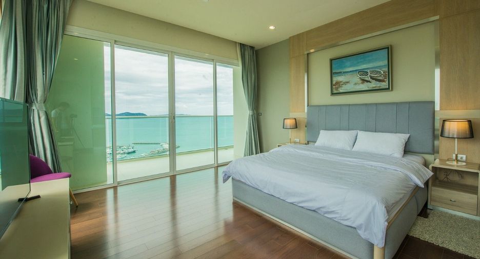 For rent 3 bedrooms condo in Sattahip, Chonburi