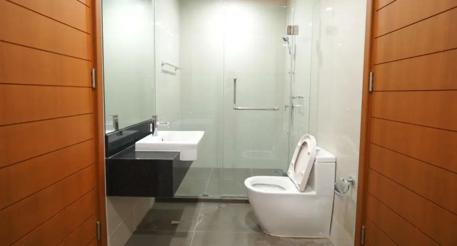 For rent 3 bedrooms condo in Sattahip, Chonburi