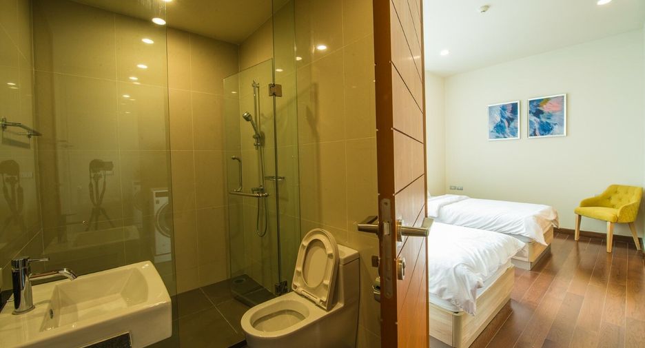 For rent 3 bedrooms condo in Sattahip, Chonburi