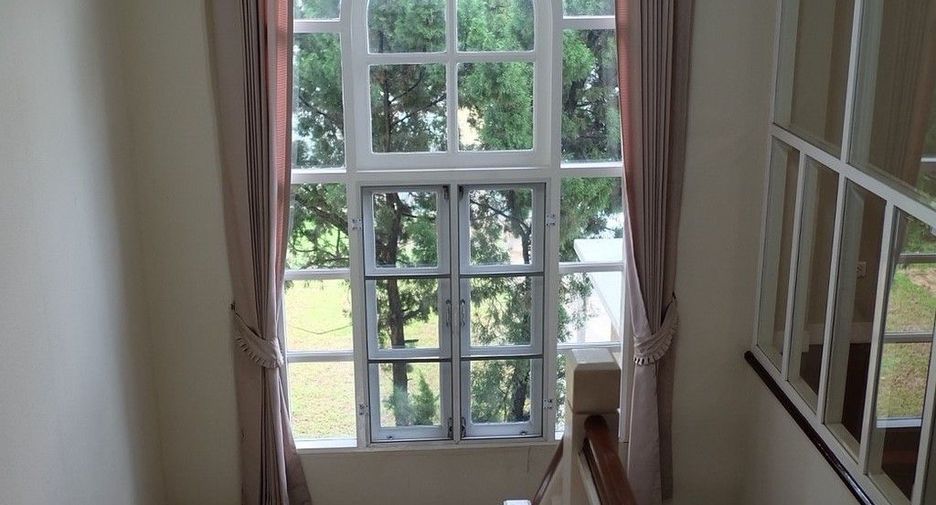 For rent 3 bedrooms house in Mueang Samut Prakan, Samut Prakan